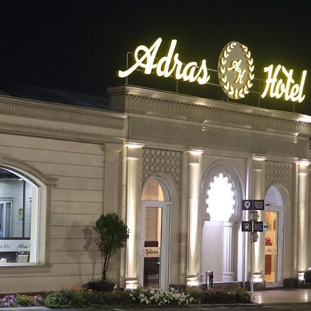 Adras Hotel Tashkent Esterno foto