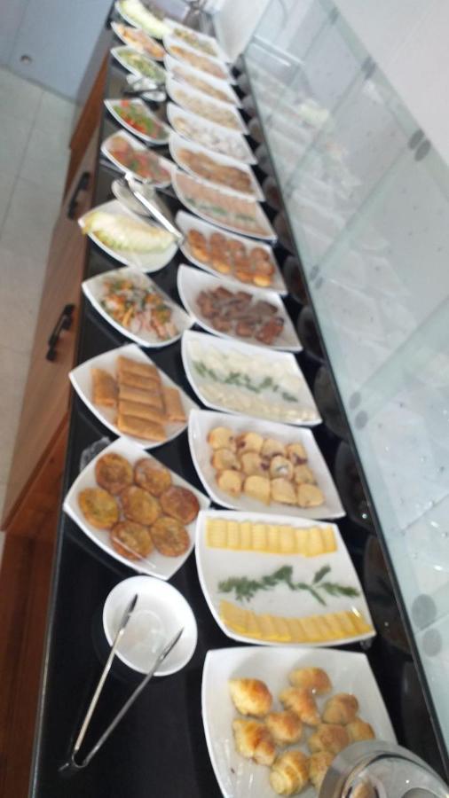Adras Hotel Tashkent Esterno foto